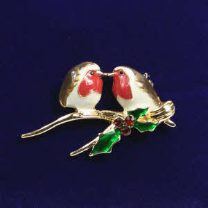 indulgence robins and holly brooch